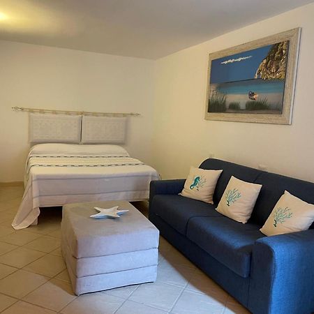 Villa A Golfo Aranci Con Vista Su Tavolara Маринелла Экстерьер фото