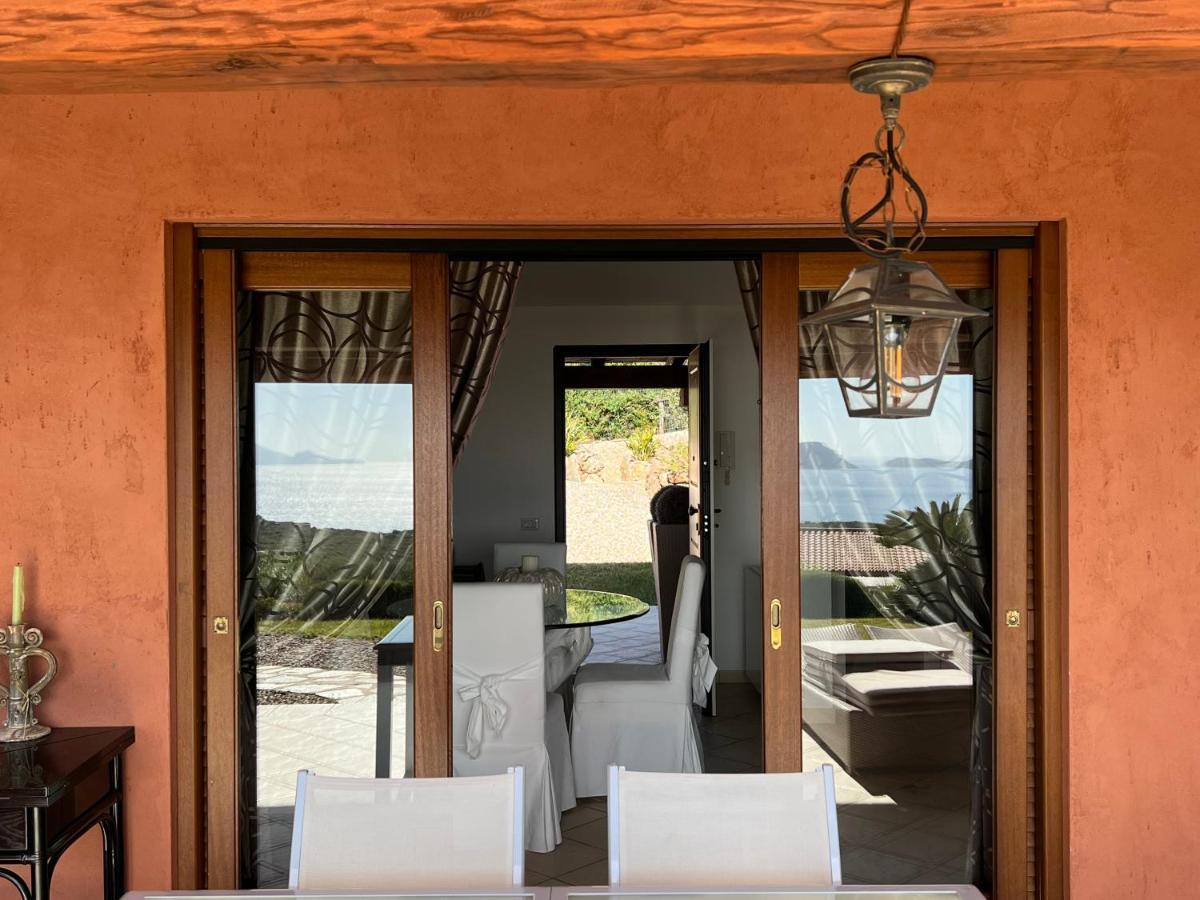 Villa A Golfo Aranci Con Vista Su Tavolara Маринелла Экстерьер фото